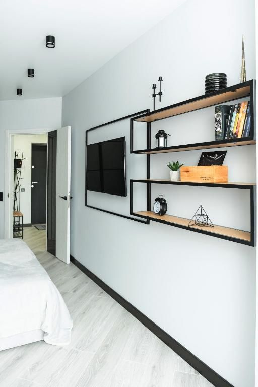 Апартаменты Посуточно дизайнерская квартира с элементами loft Сова Буча-23